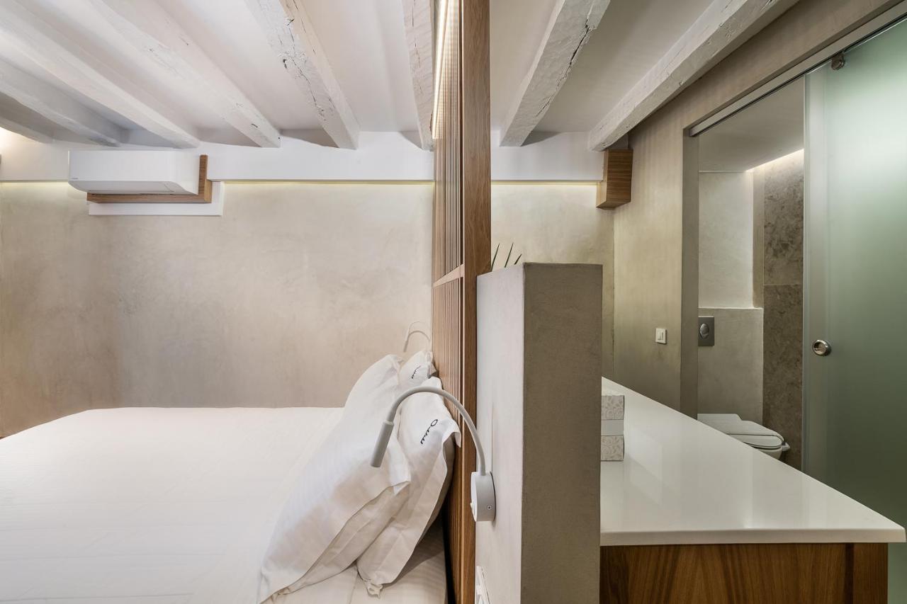 Hotell Off 3*